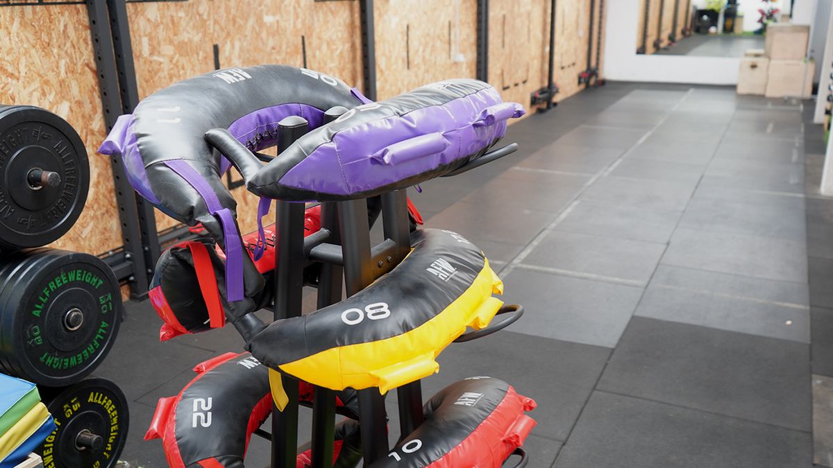 SACO DE ENTRENAMIENTO AFW BULGARO PVC+SAND 5KG